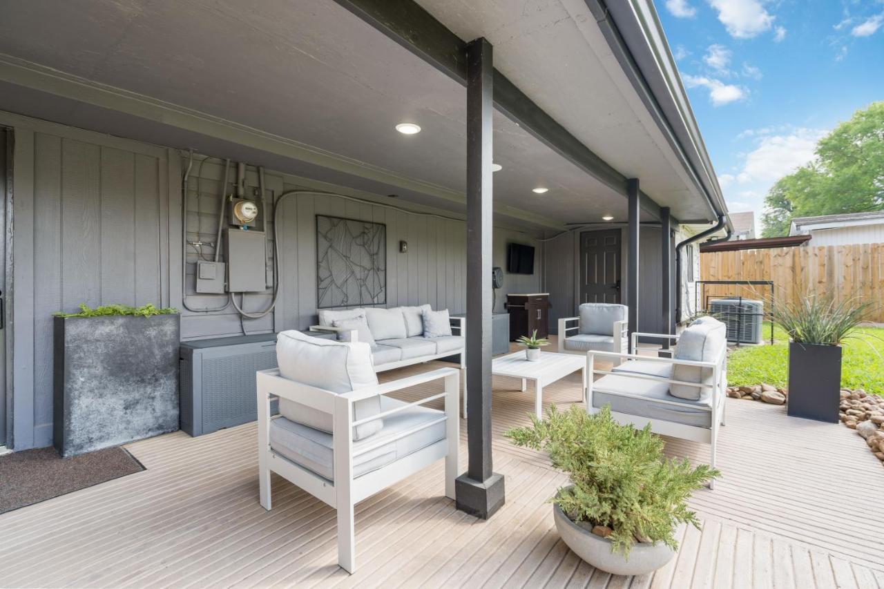 The Gated Modern Home Near Nrg And Medical Center Houston Exterior foto