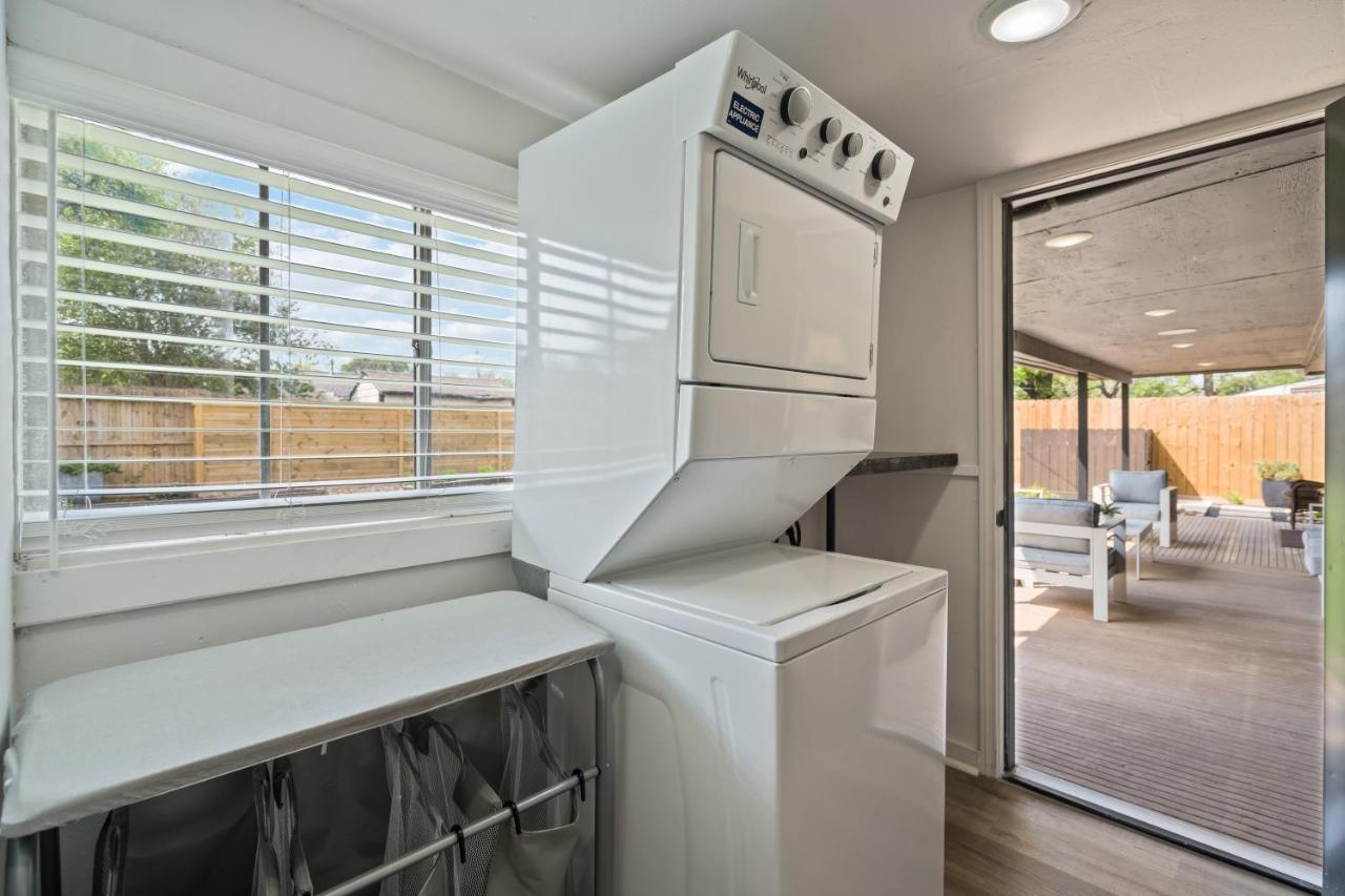 The Gated Modern Home Near Nrg And Medical Center Houston Exterior foto